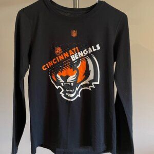 Boy's NFL Cincinnati Bengals Long Sleeve T-Shirt Size M 10/12 Pre-owned